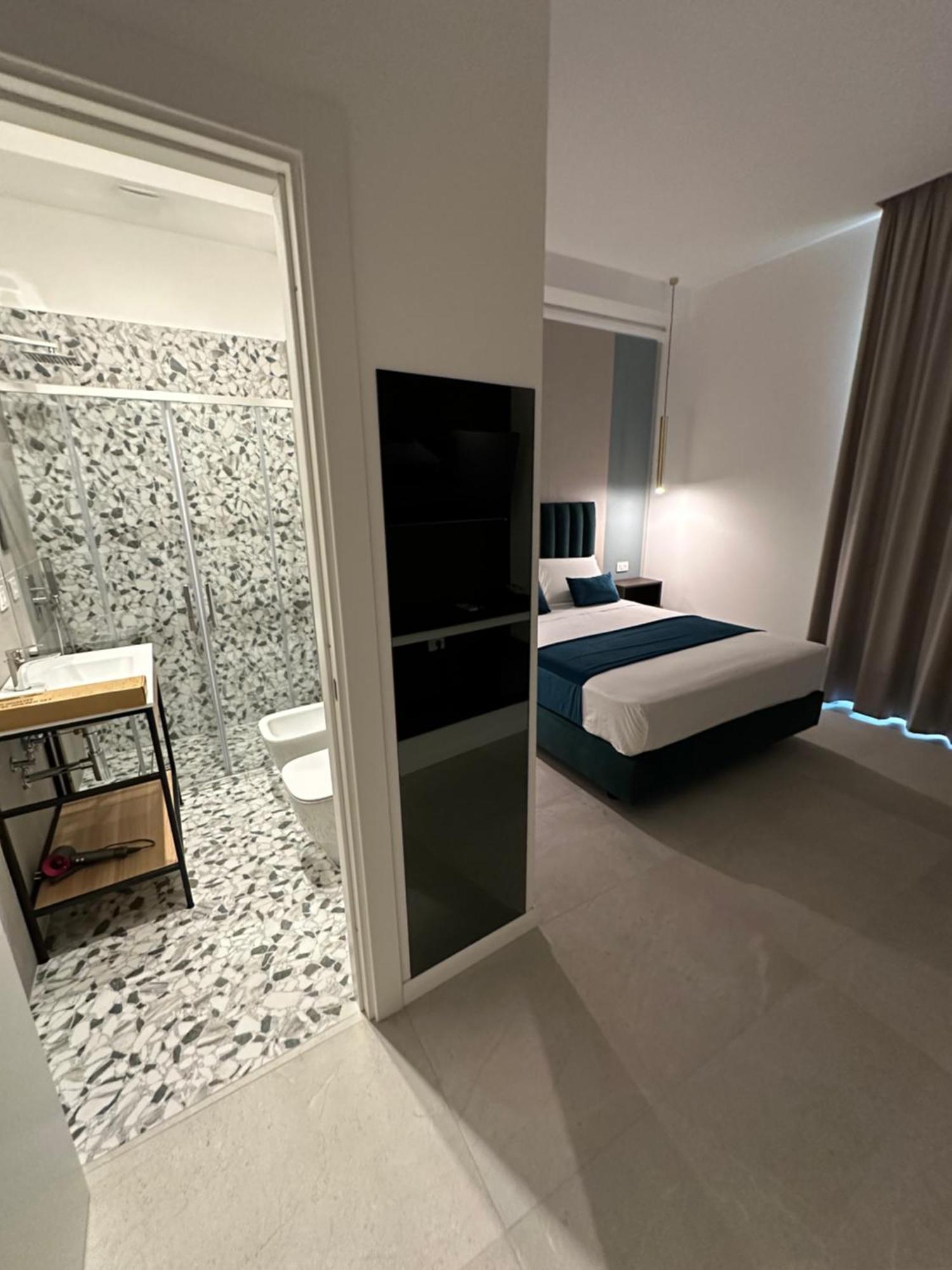 Hotiday Room Collection - Napoli Museo Suite Exterior foto